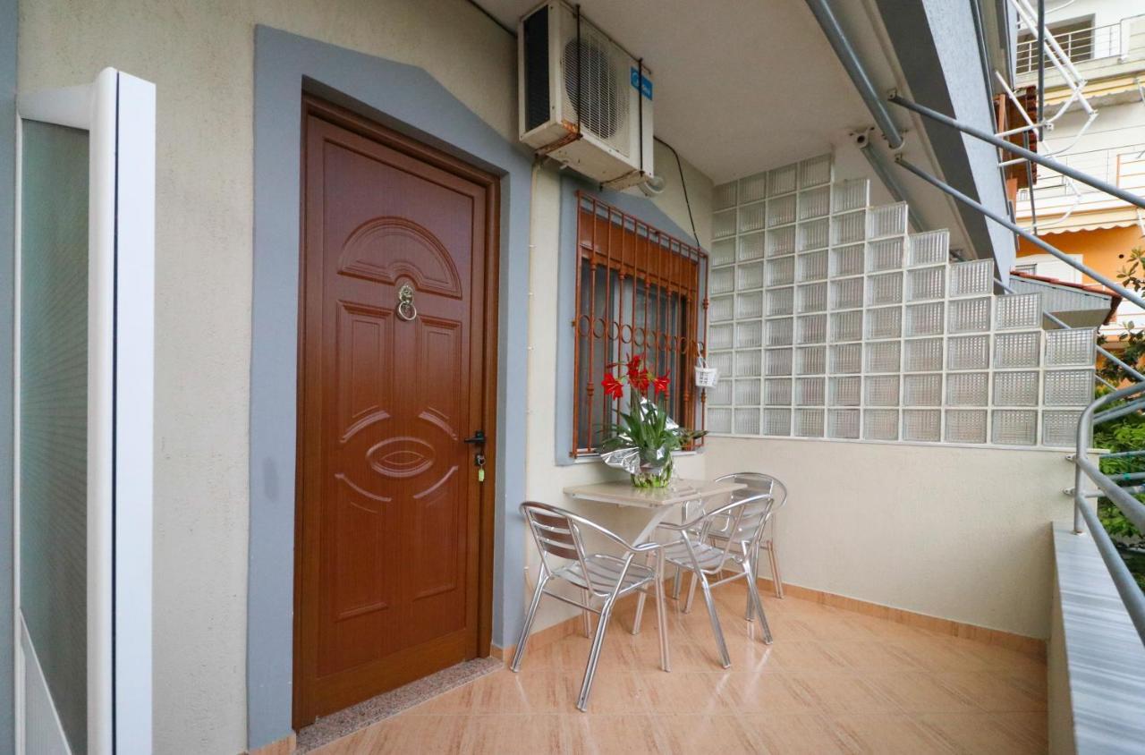 Apartments Vila Roboci Sarandë Esterno foto