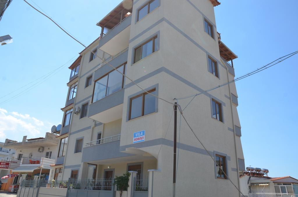 Apartments Vila Roboci Sarandë Esterno foto